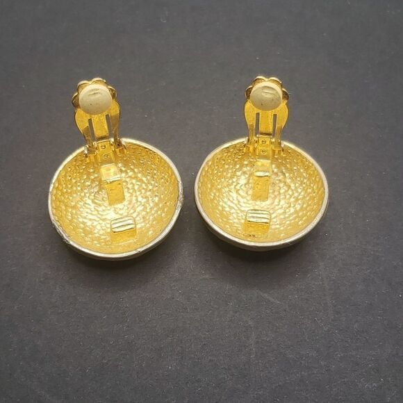 𝅺vintage costume jewelry clip on Earrings - Picture 3 of 5